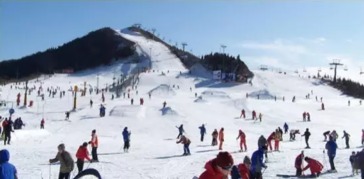 滑雪旅游项目